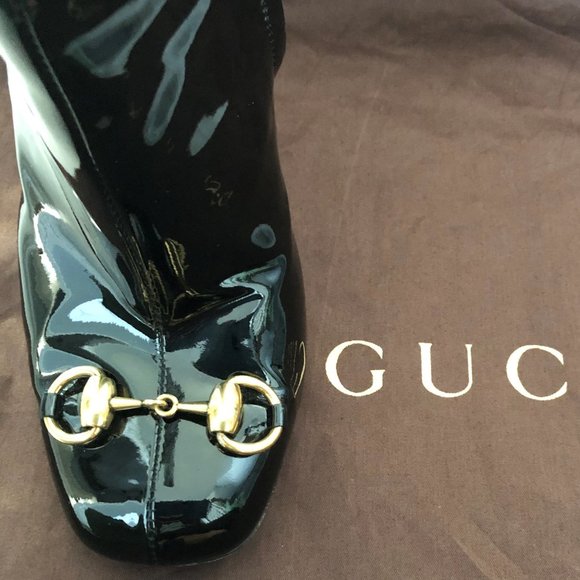 GUCCI Black Patent Vernice Crystal Buckle Bootie - Picture 4 of 9